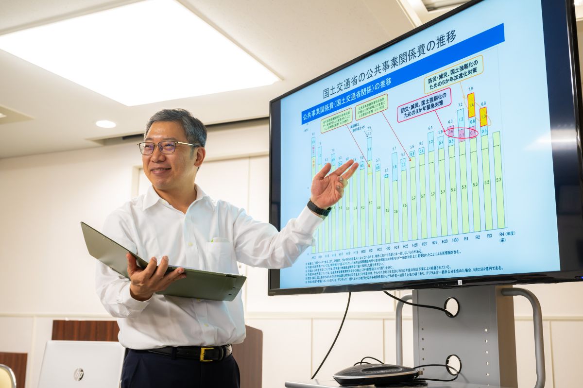 数字で見る冨島建設