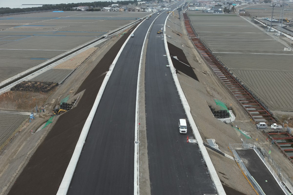 敷地造成・道路